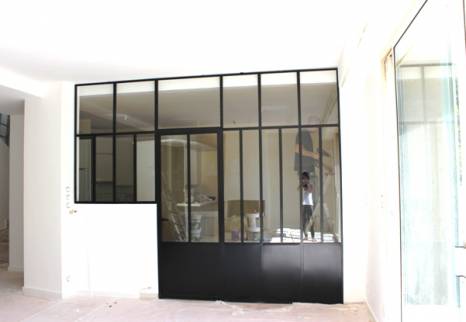 Poser une grande verrière d'atelier Chenôve