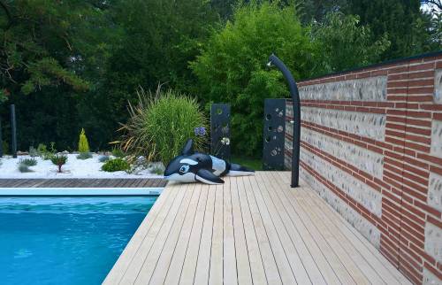 Palissade mitoyenne en  pierre de parement côté terrasse et extension - Cergy - 95000 -