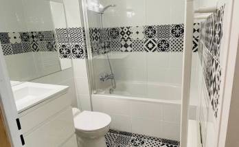 transformation d'une petite salle de bain