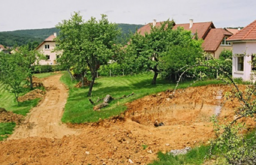 Terrassement pour l'installation d'une piscine couverte, pessac