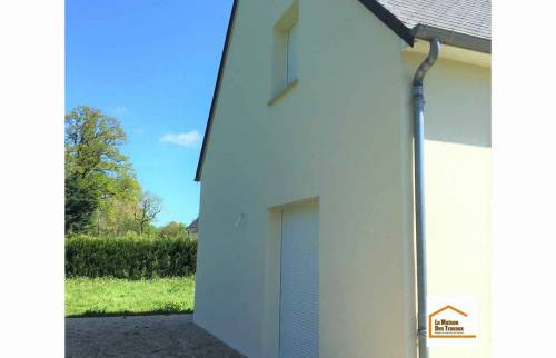 Ravalement des façades d'une maison à Granville (50400).