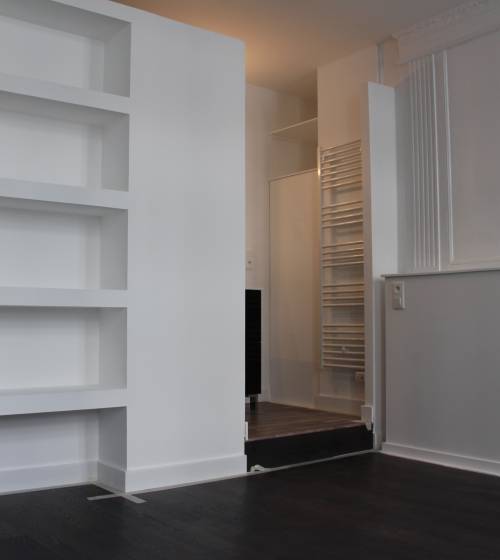 Dressing - maçon 44, peintre 44, carreleur 44, électricien 44, plombier 44, cuisiniste 44