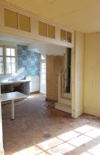 Avant travaux : cage escalier 