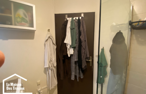 Salle de bain avant les travaux