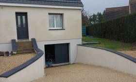 Descente de garage en béton désactivé
