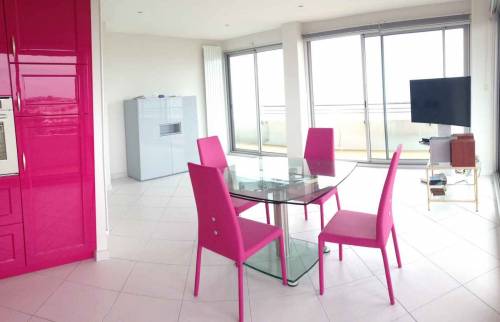 Vue d'ensemble Blanc et fushia