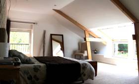 une jolie chambre parentale sous combles à Vincennes
