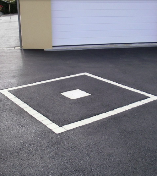 Pose d'un enrobé pour une allée - Guidel (56)