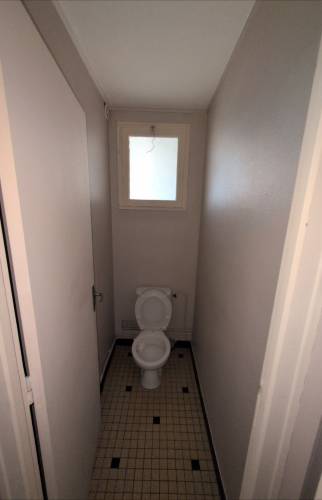 avant toilette travaux rénovation appartement