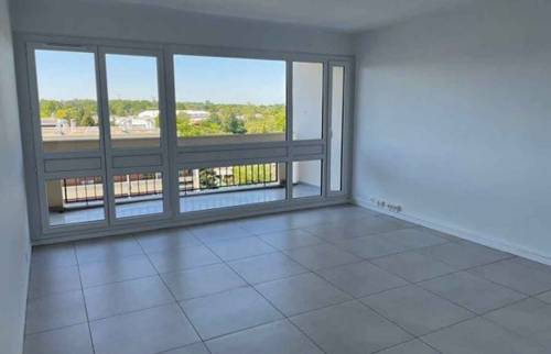 salon rénové Mérignac