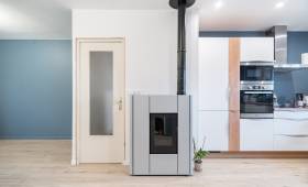 Installation d'un poêle à granules, maison située à Albigny Sur Saône