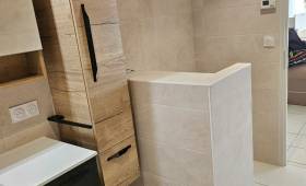 Rénovation de salle de bain - les WC cachés