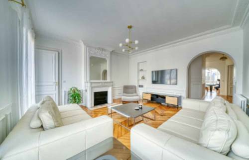 Rénover les murs d'un appartement à Paris étoile