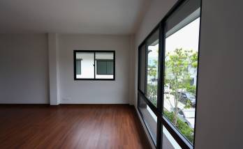 installer baie vitrée albertville