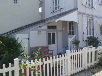 Ravalement de façade d'une propriété dans la Calvados