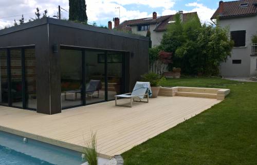 Terrasse en composite terminée