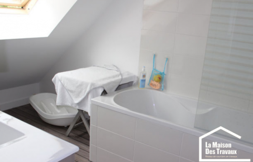 APRES Réalisation de la salle de bain dans les combles