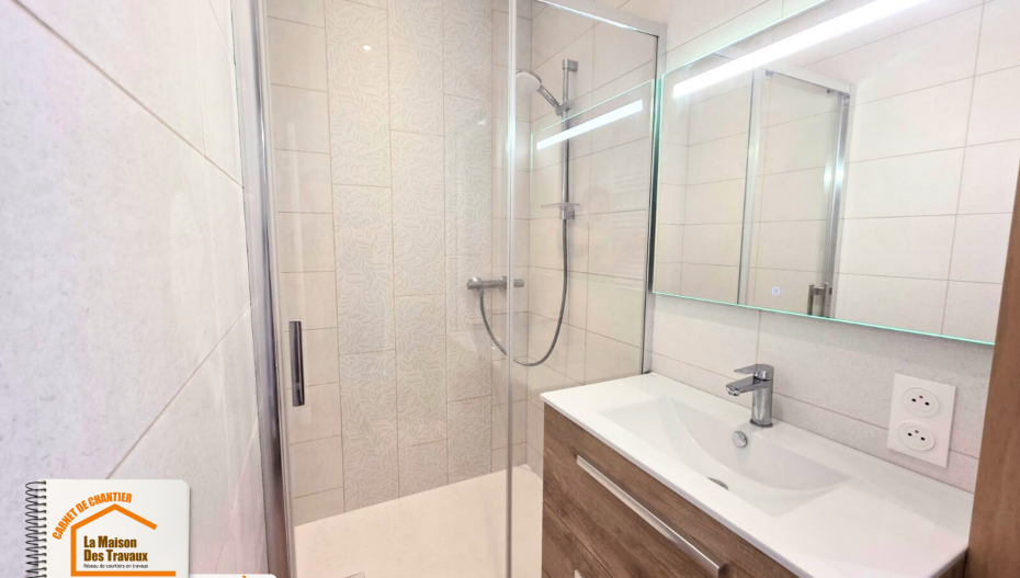 aménagement garage Albertville, création studio indépendant, transformation garage en pièce, La Maison des Travaux Albertville, artisans rénovation Savoie