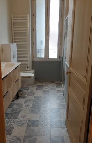 Nouveau en carreau de ciment