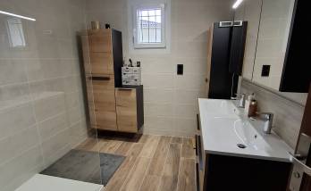 Salle de bain rénovée - Tramoyes 01390