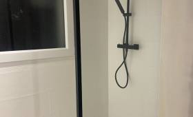 Rénovation de salle de bain par La Maison Des Travaux de Pau