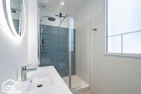 Salle de bain principale