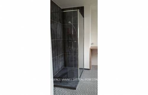 TRAVAUX DE RENOVATION DE SALLE DE BAIN A VANNES 56000