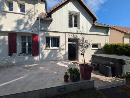 Nouvelle extension sur deux niveaux (Caen 14000)