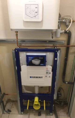 Installation d'un nouveau chauffe-eau et WC suspendu - Nantes 44