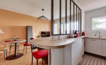 Cuisine avec son comptoir