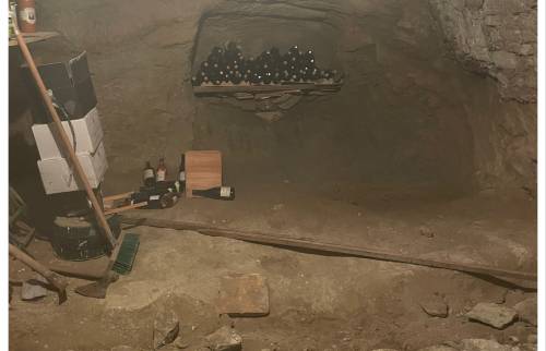 Cave avant