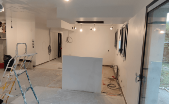 Carnet de chantier d'une rénovation de maison à Bourgoin Jallieu : installation de cuisine