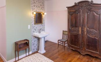 Chambre avec espace douche