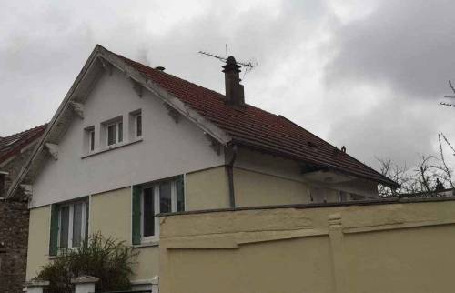 Maison avant réhausse de toiture (91)