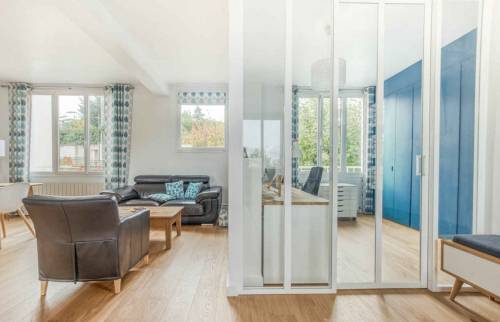 Porte coulissante du bureau