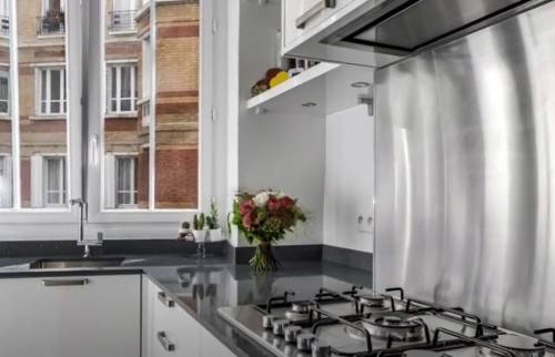 Installer un plan de travail à Paris 15