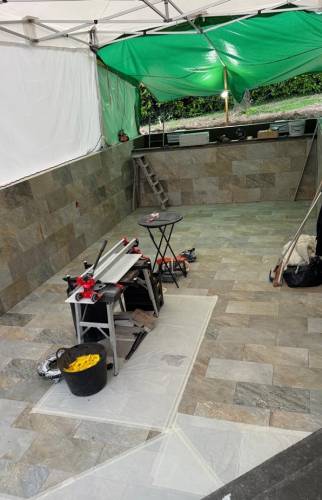 Construction de piscine carrelée