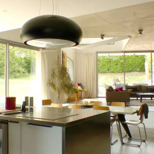 maison-architecte-couisine-ouverte-ilot-beton-brut-loft-Collonges-au-Mont-DOr