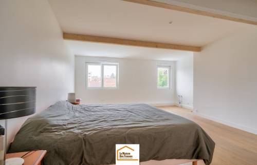 suite parentale sous le toit en partie surélevé