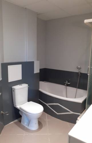 Création salle de bain complète douche baignoire vasque surélevée et WC - Menucourt - 95180 - 