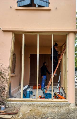 Ossature bois en cours de pose