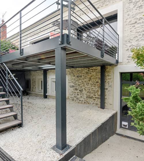 terrasse aménagée à Hyères