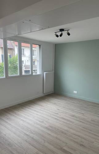 Parquet stratifié à Colombes