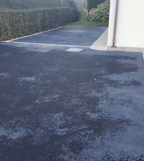 Enrobé pour stationnement dans une maison à Saint Malo