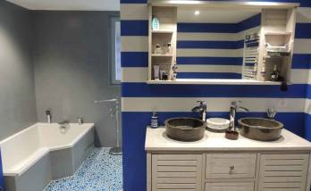 Le béton ciré très tendance dans la salle de bain à Jonzac