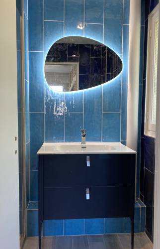 Pose d'un miroir sur-mesure 