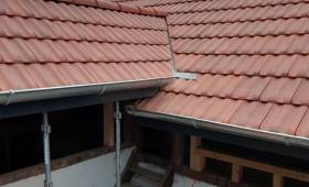 Rénovation de toiture à Village Neuf