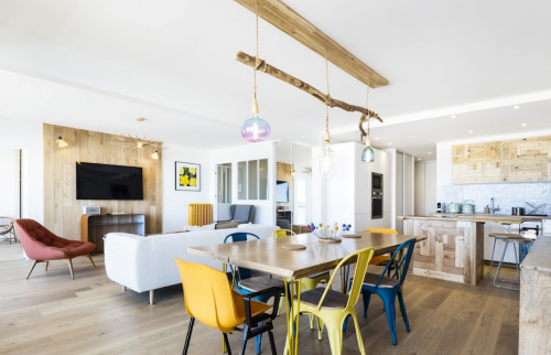 Rénovation d’un appartement face mer à Saint-Nazaire salon