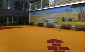 Rénovation d'une cour de récréation à Neuilly