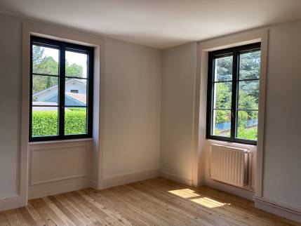 Neuville sur Saône (69250) : Remplacement des menuiseries extérieures par des fenêtres aluminium avec double vitrage haute isolation